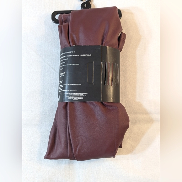 🆕 Torrid Faux Leather Leggings (Torrid 3) - Picture 11 of 12